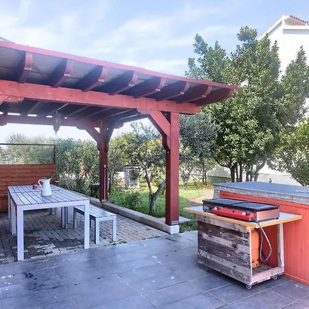 Apartament In Fazana Mit Gemeinsamem Pool Und Garten By Interhome *