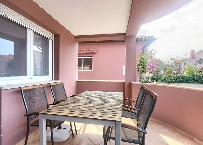In Fazana Mit Gemeinsamem Pool Und Garten By Interhome *